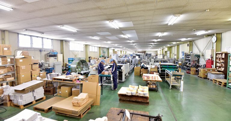 検品・包装スタッフ 女性活躍中♪☆未経験の方大歓迎、丁寧に研修いたします。